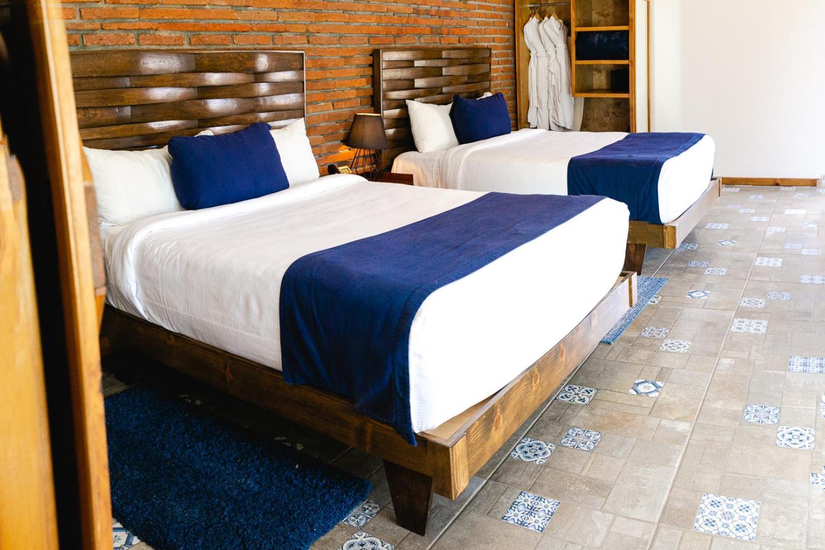 Ojo Azul Resort 瓜达鲁佩镇 外观 照片